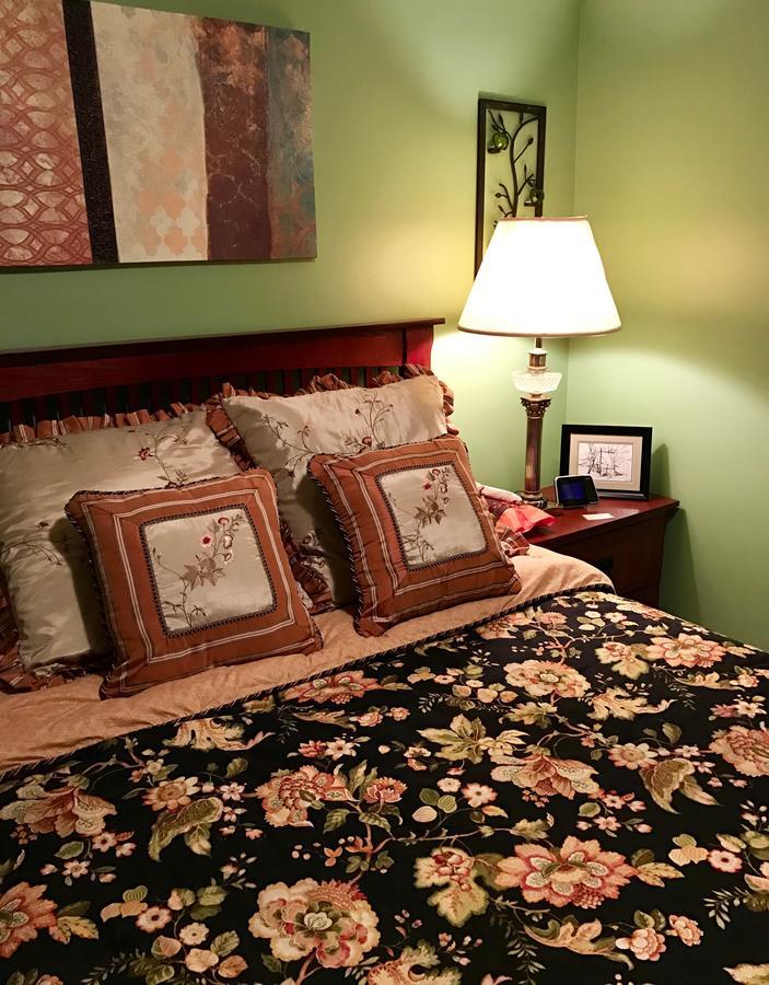Yellow Door Bed And Breakfast Fort Erie Kültér fotó